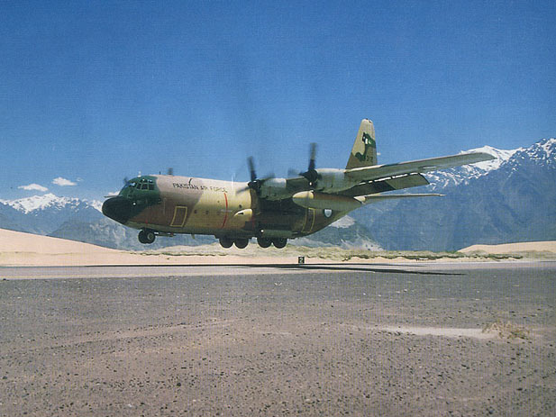 PakAF C-130E Hercules