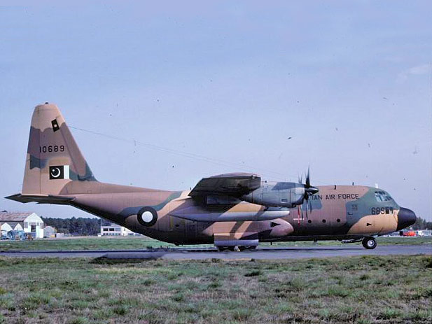 PakAF C-130E Hercules