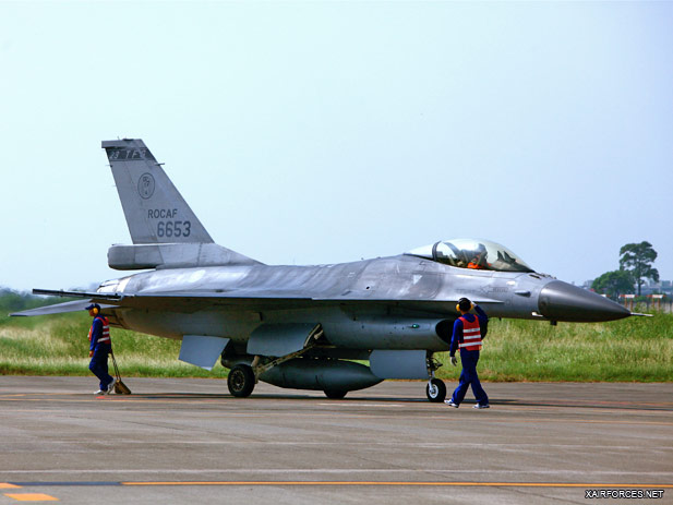 Taiwan prefers to modernize its versatile F-16