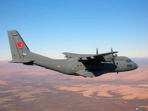 Türk Hava Kuvvetlerine ait CASA CN-235M tipi uçak düştü: 3 şehit