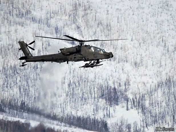 U.S. Army Grounds Aviators for Training After Fatal Helicopter Crashes