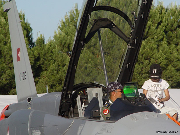 Israel blocks sale of F-16 recce equipment for Turkey
