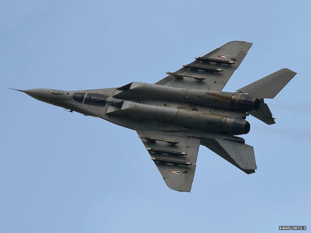 260811_Hungarian_MiG-29_Sale.jpg