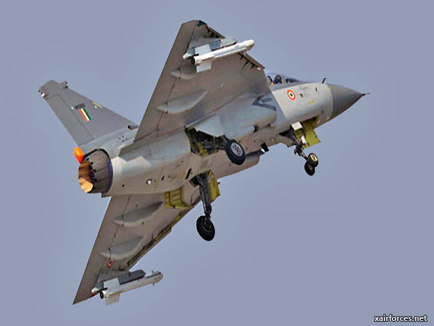Indian Light Combat Fighter jet Tejas hopes for final clearance next year