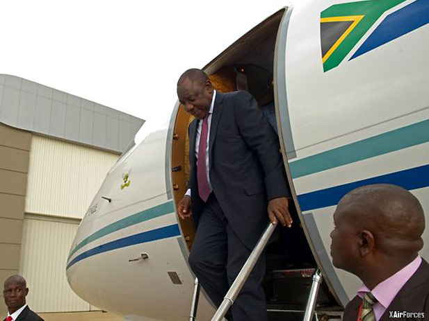 Ramaphosa's plane makes emergency landing