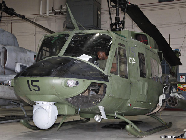 USMC HMLA-467 bids farewell to Hueys, anticipates more Venoms